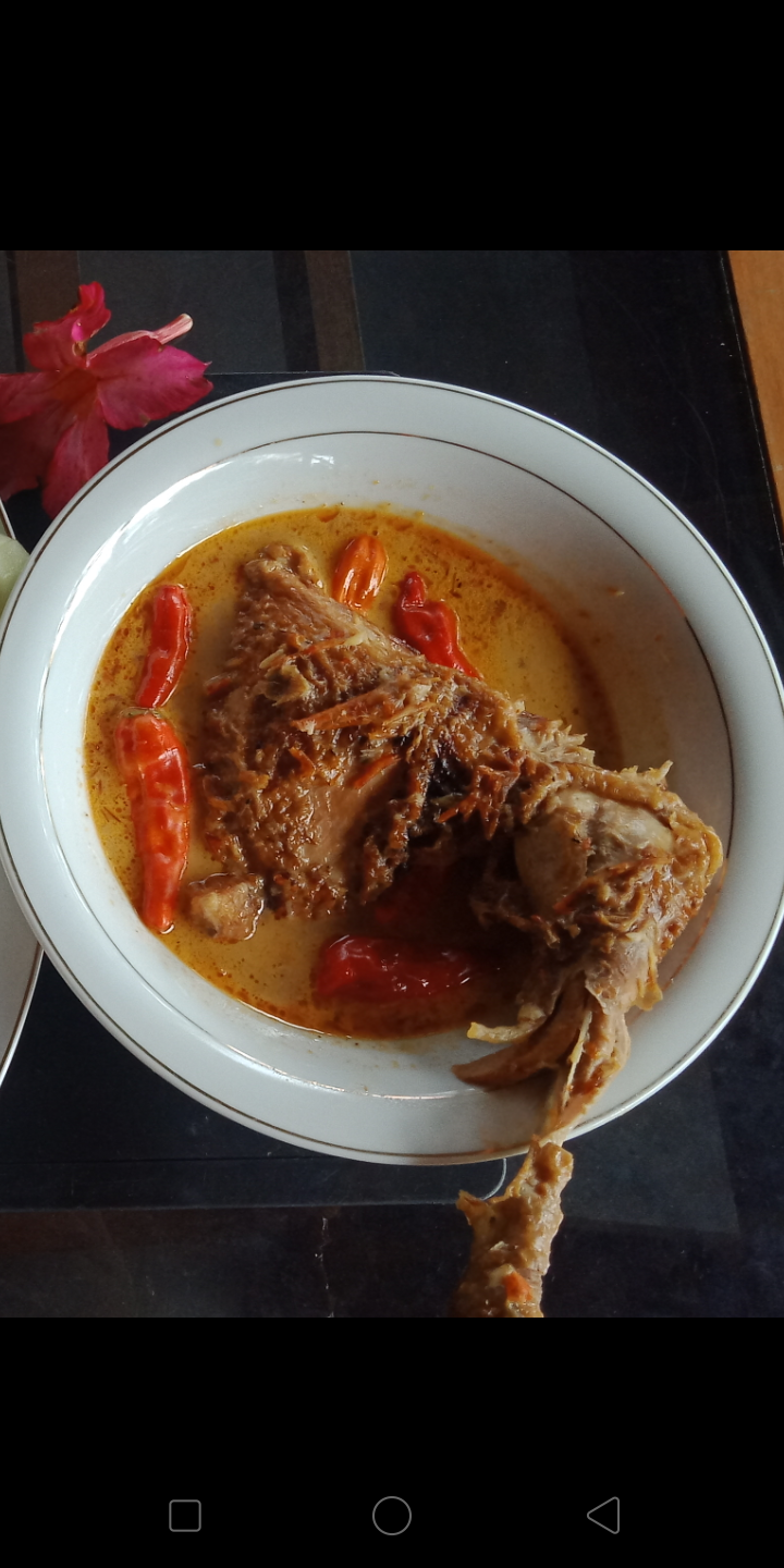 Ayam pedas huuuuhaaaah