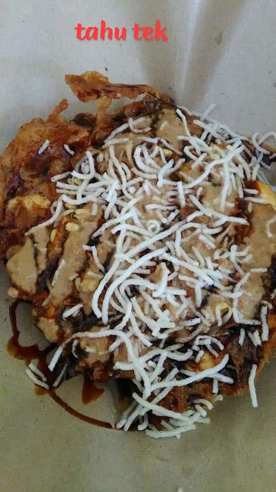 Tahu Lontong