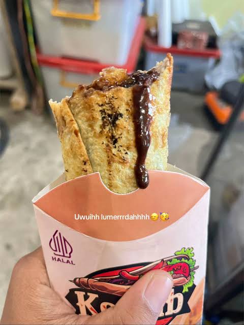 Kebab pisang coklat