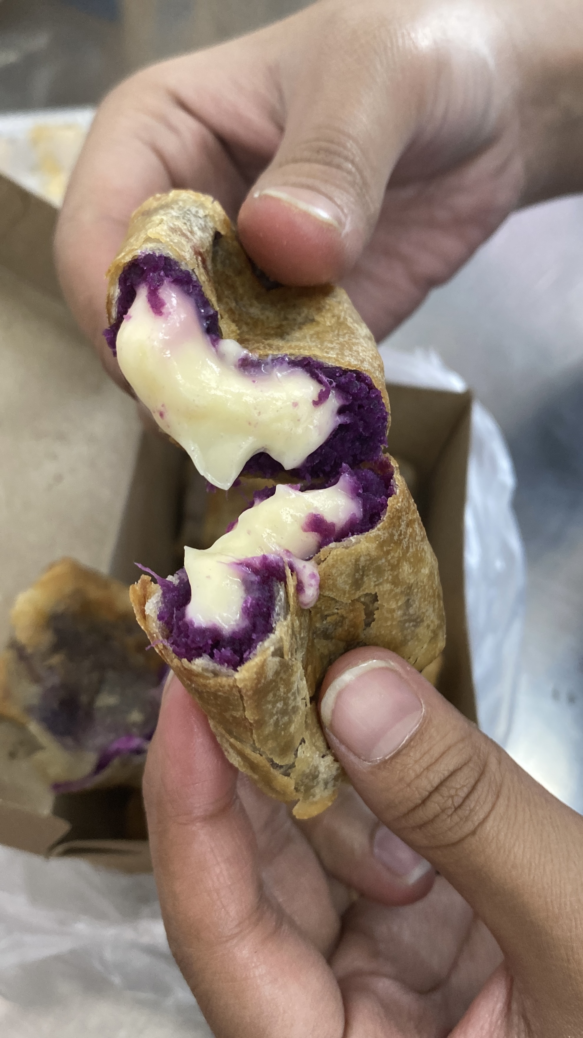 Lumpia Ubi Ungu Keju Isi 4
